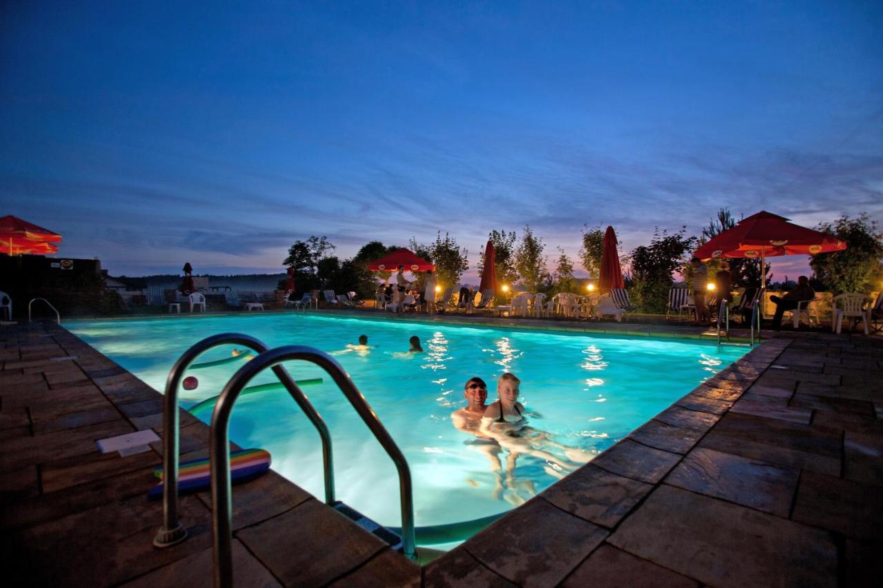 Magra Holiday Club Debina  Esterno foto